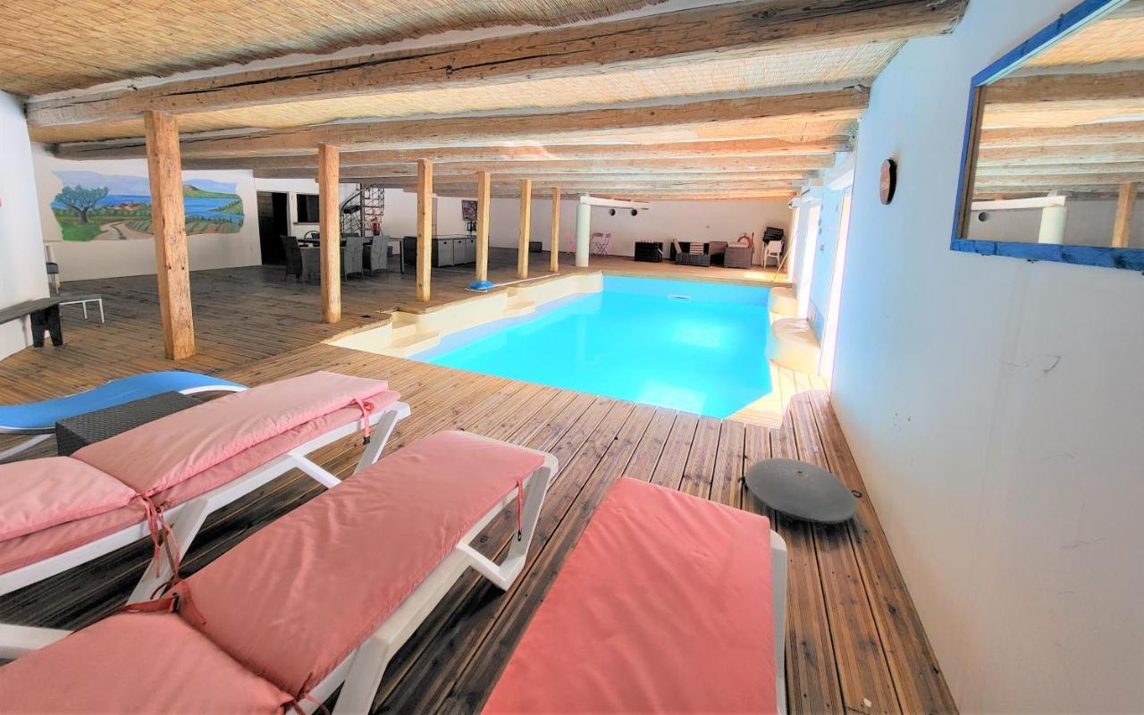 Maison 3 Chambres Avec Piscine Couverte Lespignan Zewnętrze zdjęcie