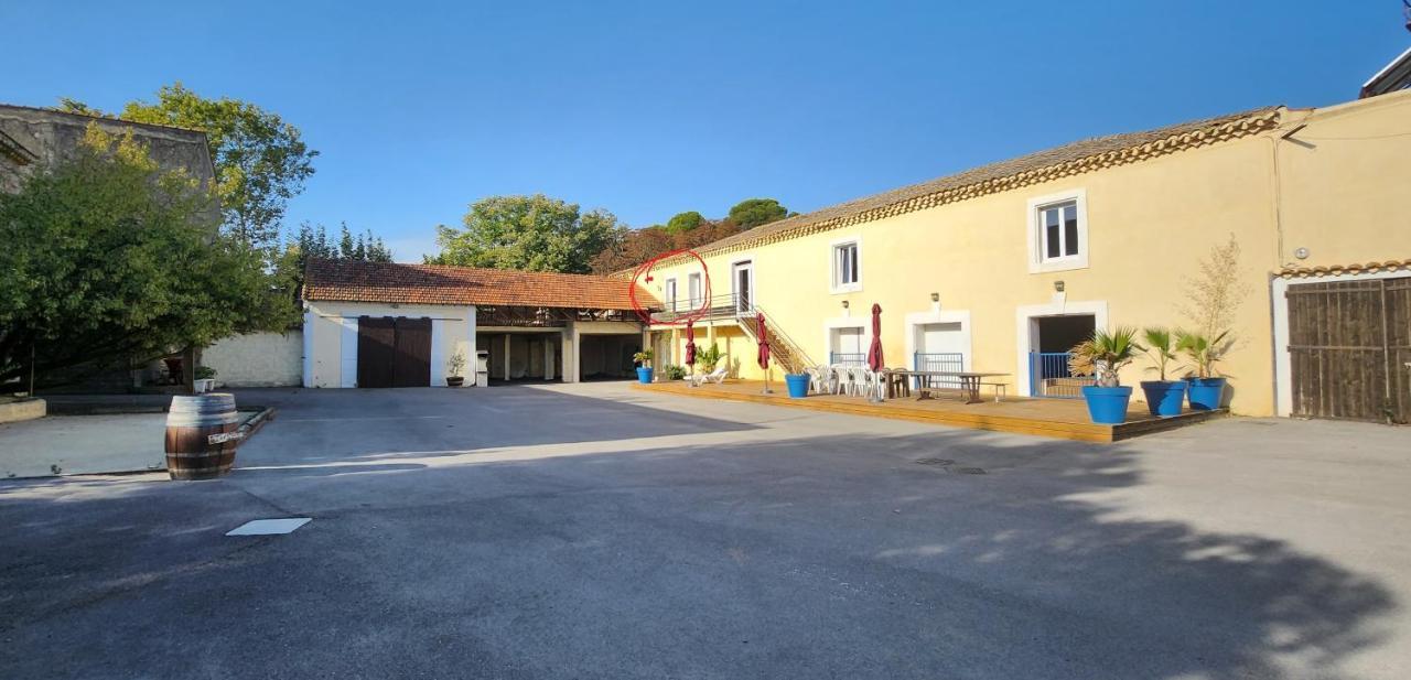 Maison 3 Chambres Avec Piscine Couverte Lespignan Zewnętrze zdjęcie