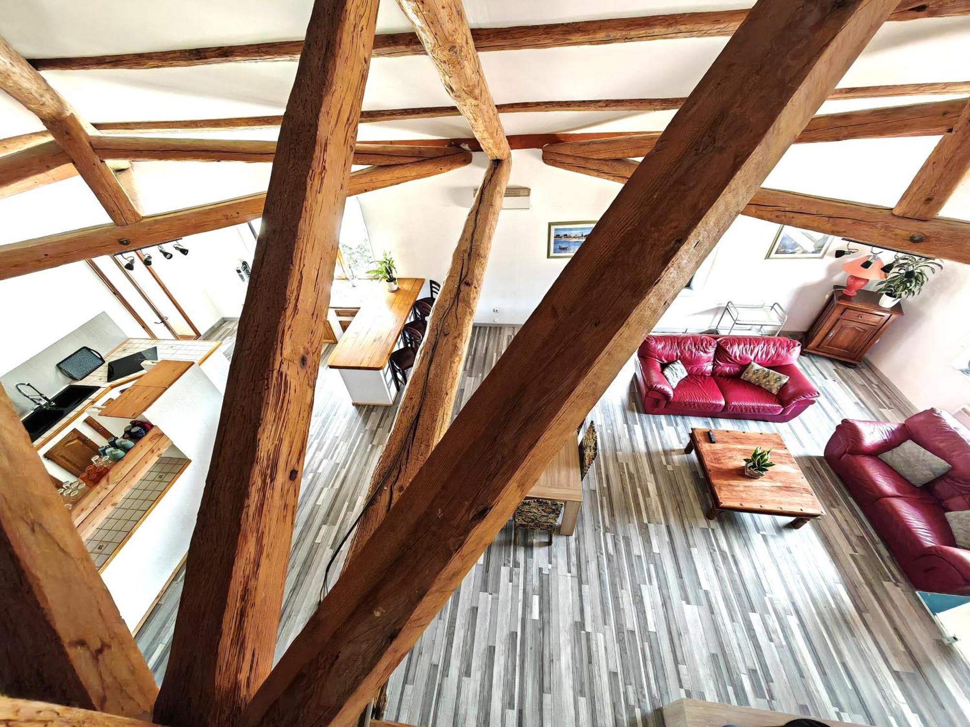 Maison 3 Chambres Avec Piscine Couverte Lespignan Zewnętrze zdjęcie